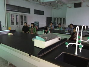 动物科技学院家禽生产教研室教师深入企业开展技术服务，助力产业高质量发展